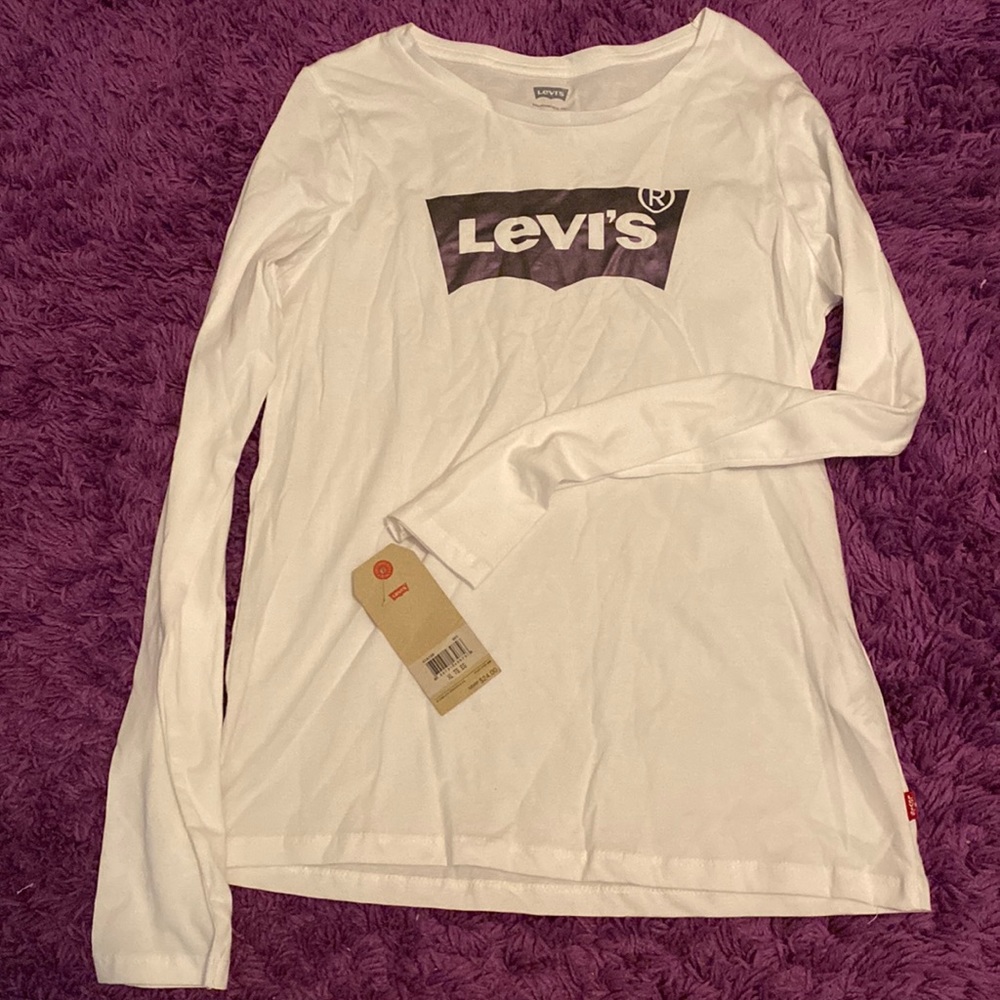 Girls Levi’s shirt